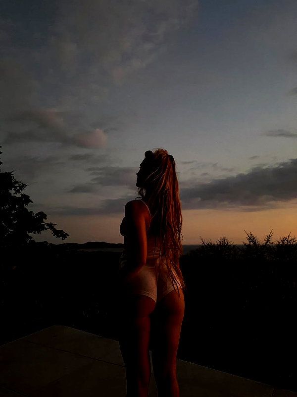 carolinezalog instagram image archive image