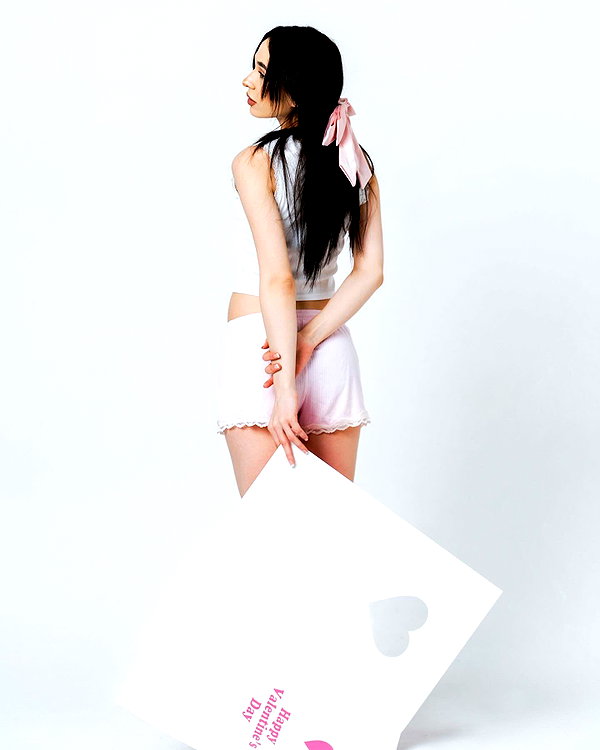 elsarca instagram image archive image