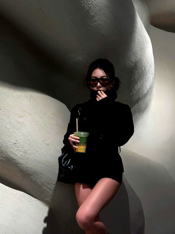 lyhythuedoxinh instagram image archive image