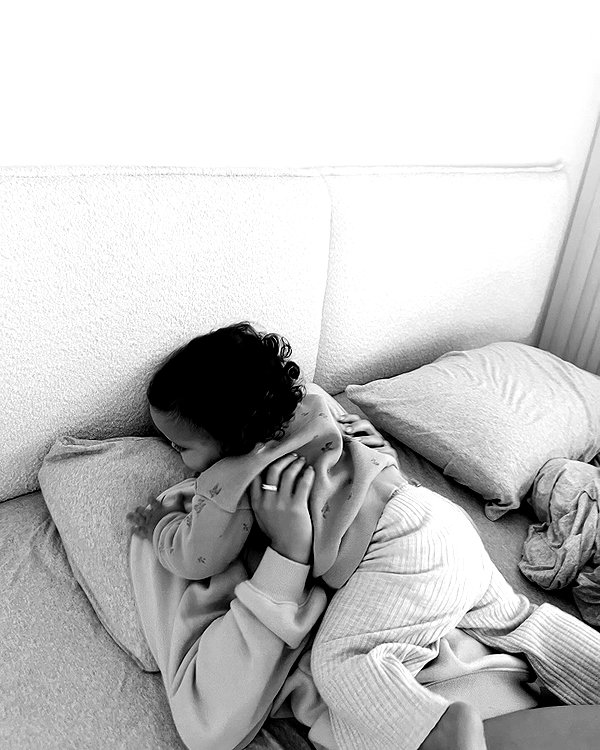 barzomer instagram image archive image