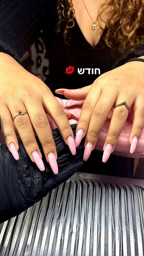 nails.by.natashi instagram image archive image