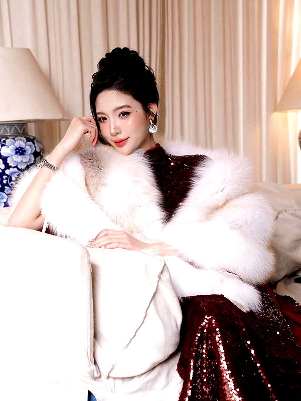 lyhythuedoxinh instagram image archive image