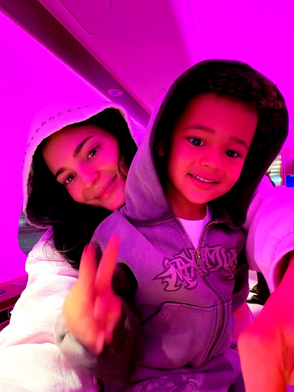 kyliejenner instagram image archive image