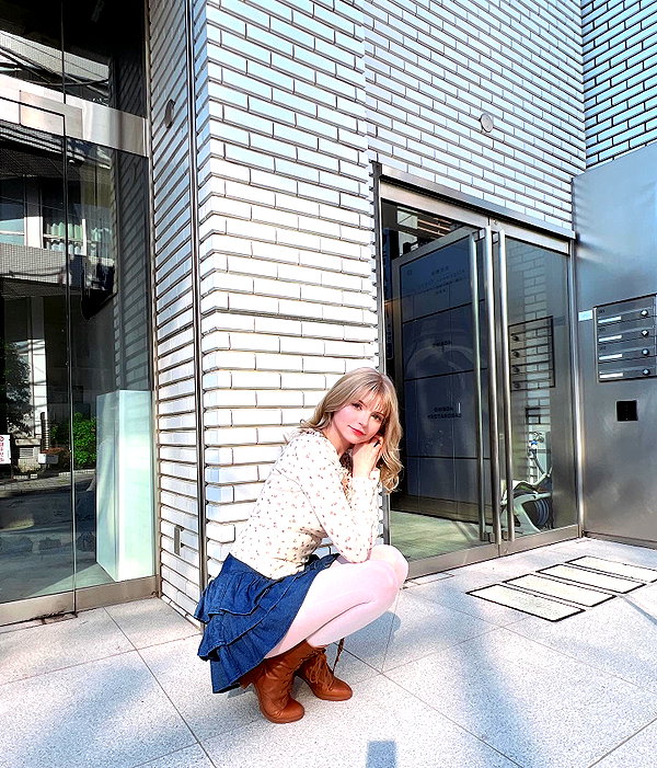 peachmilky_ instagram image archive image