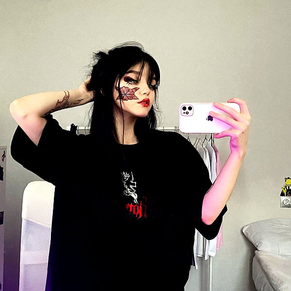 glowmoonshorty instagram image archive image