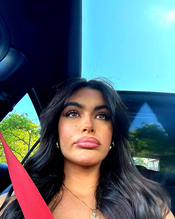 oliviaphillipps instagram image archive image