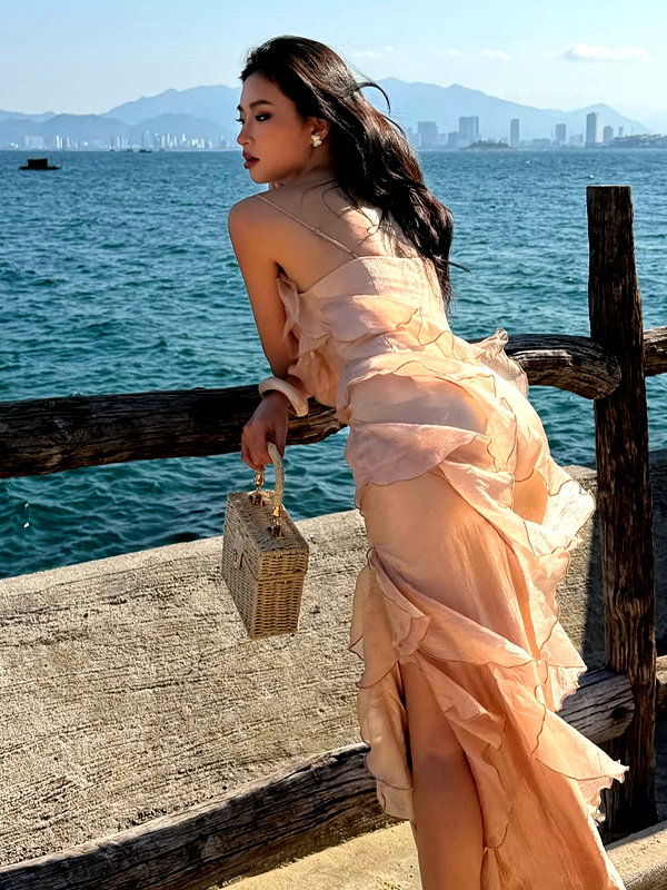 lyhythuedoxinh instagram image archive image