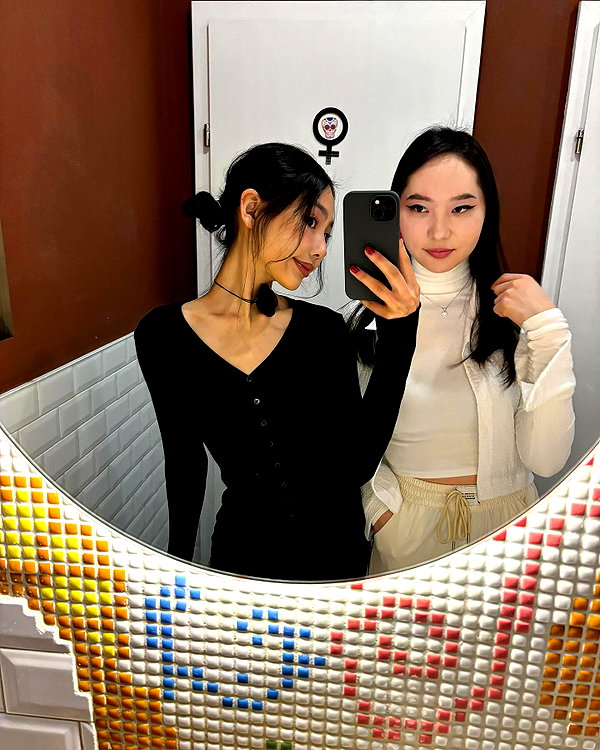indra0102_ instagram image archive image