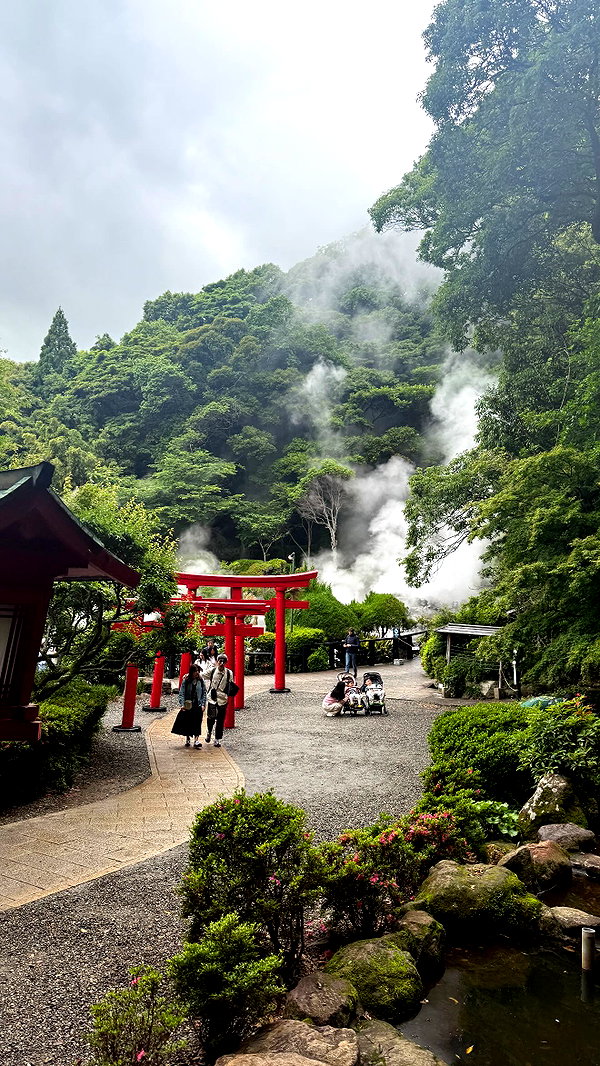 maya.keyy instagram image archive image