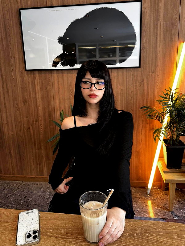 connie.01j instagram image archive image