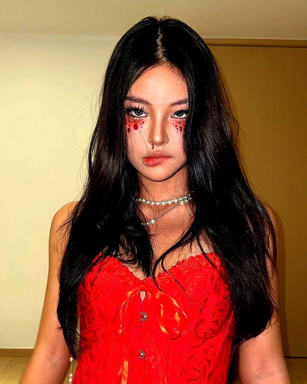 ll.lu1s instagram image archive image