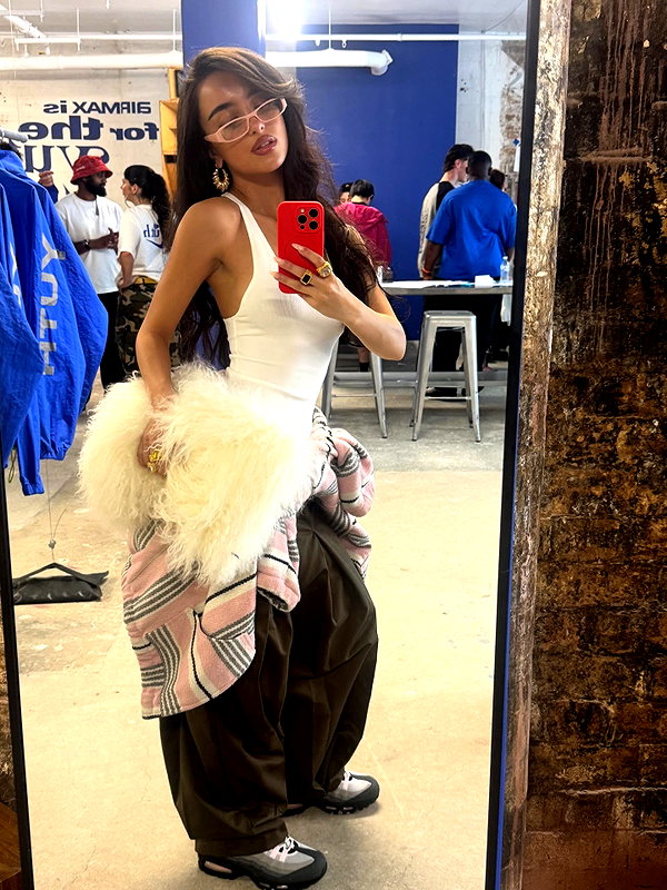 ellachristo instagram image archive image