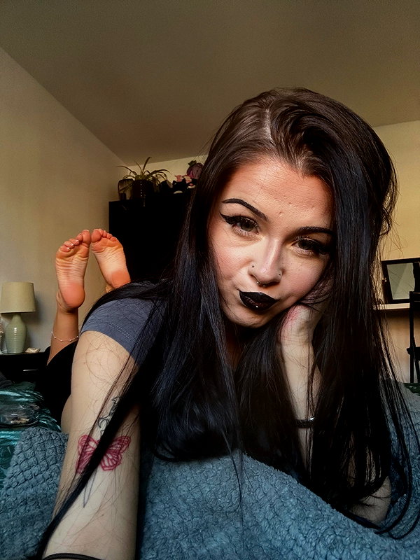 __dedgrl archive image
