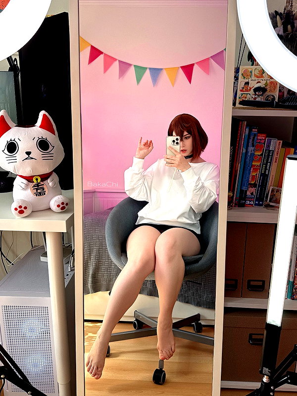 bakachi_cos instagram image archive image