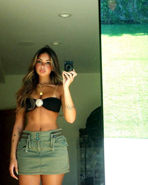 gabimfmoura instagram image archive image