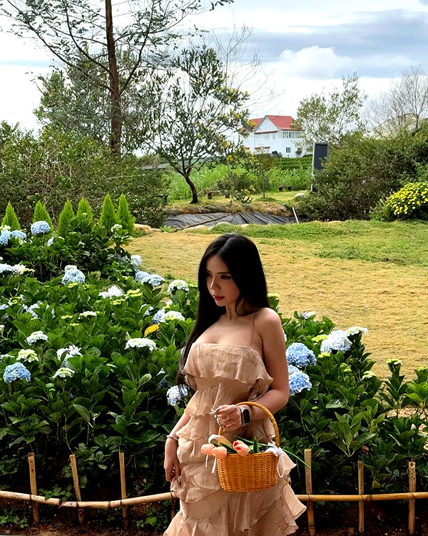 lyhythuedoxinh instagram image archive image