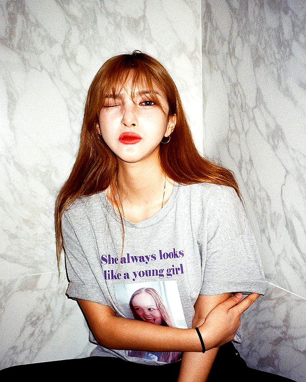Archived image from @heroineseen on Instagram