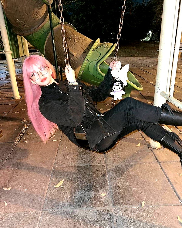 luly1980s instagram image archive image
