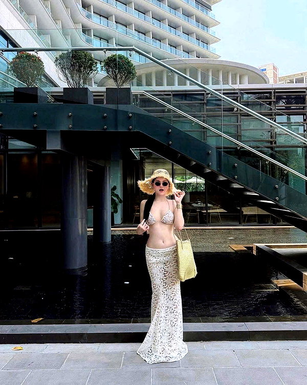 lyhythuedoxinh instagram image archive image