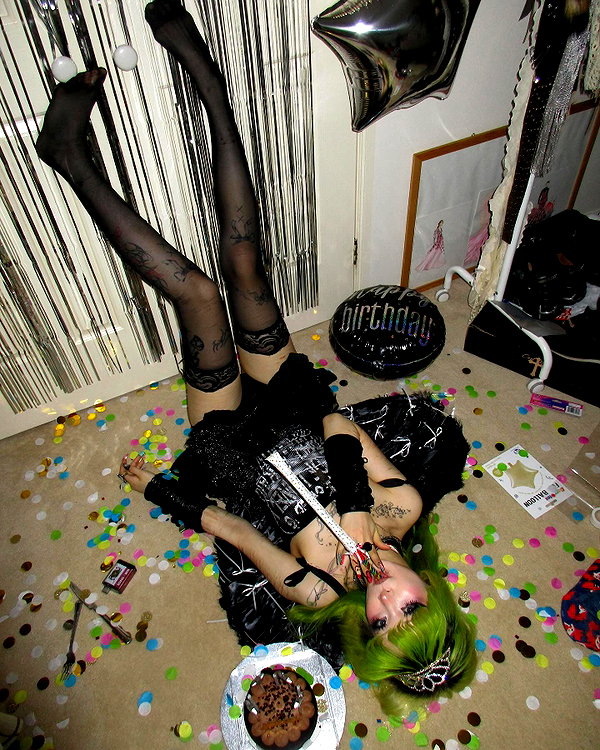 angelwithashotgunxx instagram image archive image