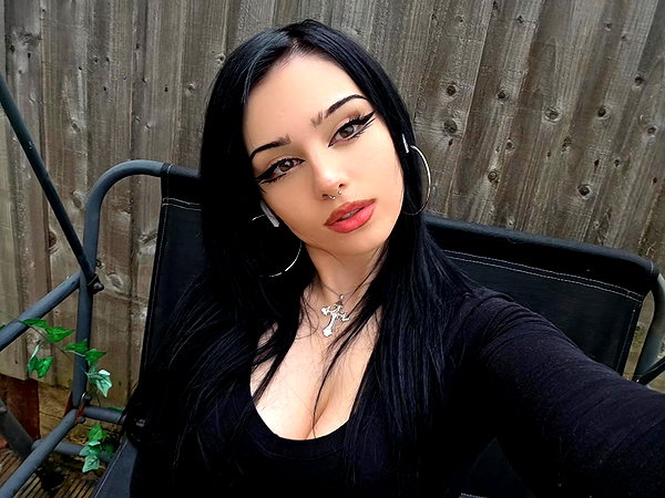 xoreniiiiii instagram image archive image