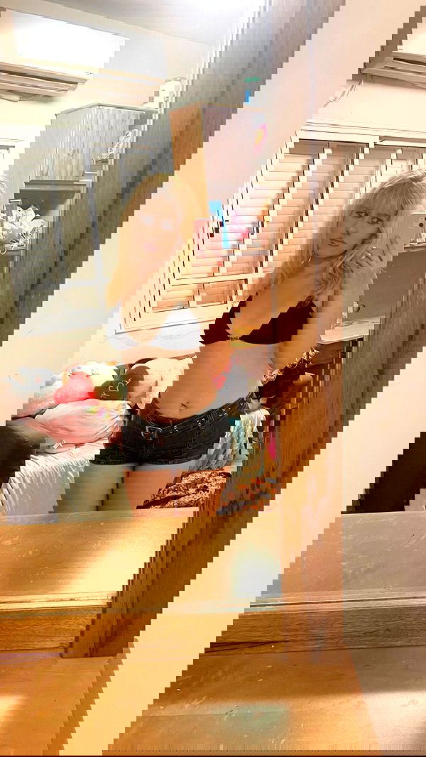 ormosheee ormosheee archive image