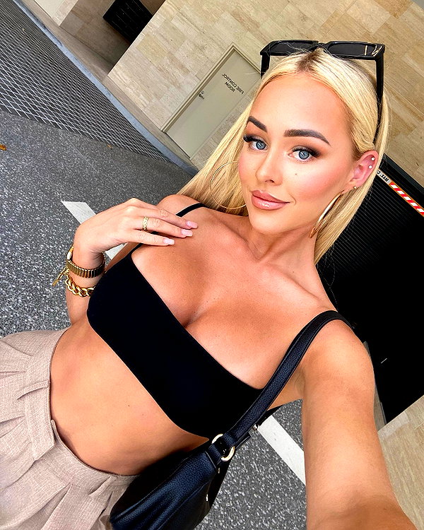 allieauton instagram image archive image
