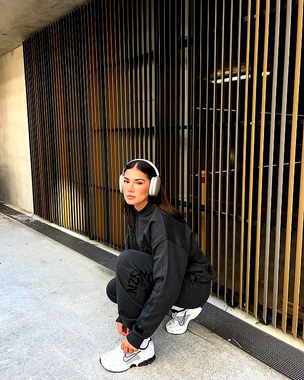 dekota_thompson instagram image archive image