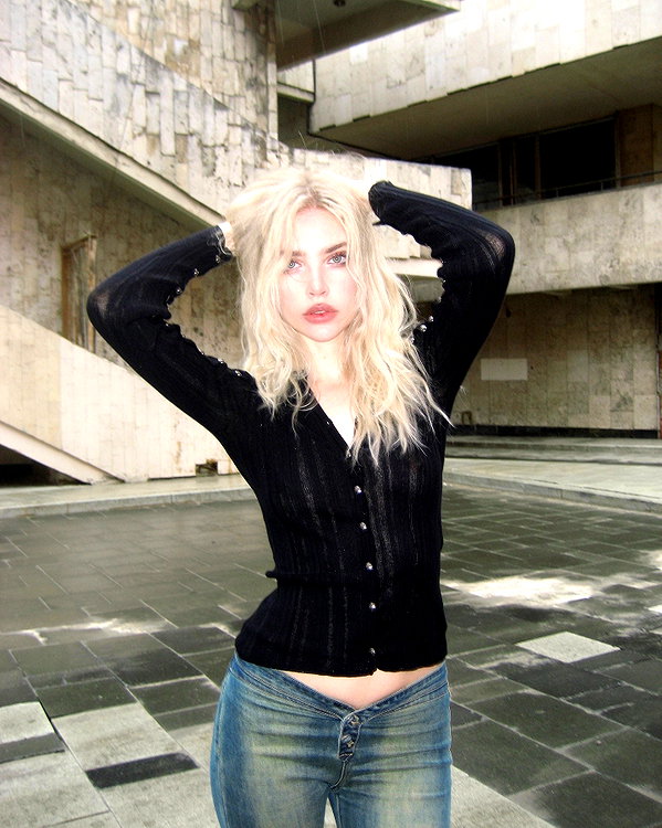 anya4everr instagram image archive image