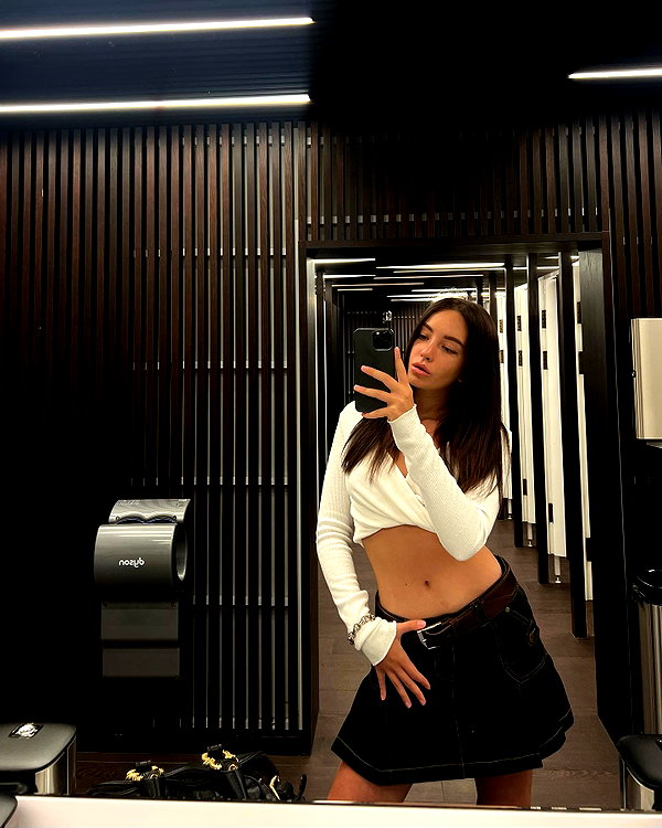 veroni22ka instagram image archive image
