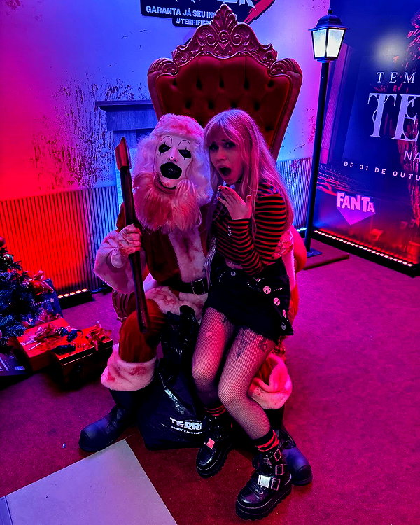 lucychernov instagram image archive image