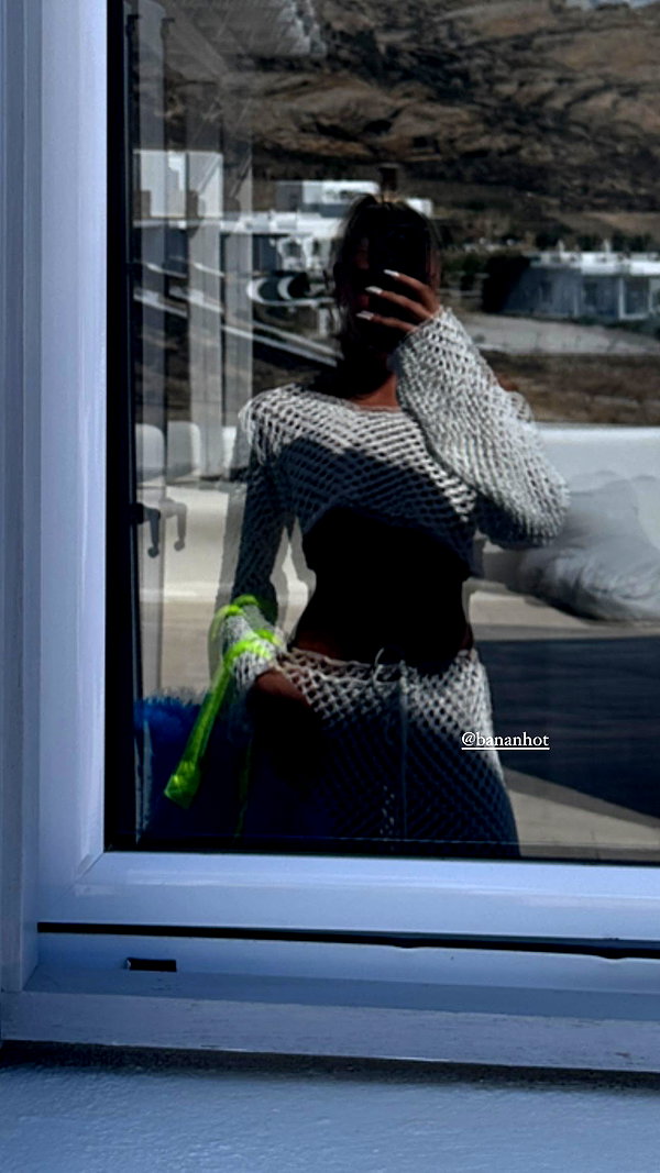 maya.keyy instagram image archive image