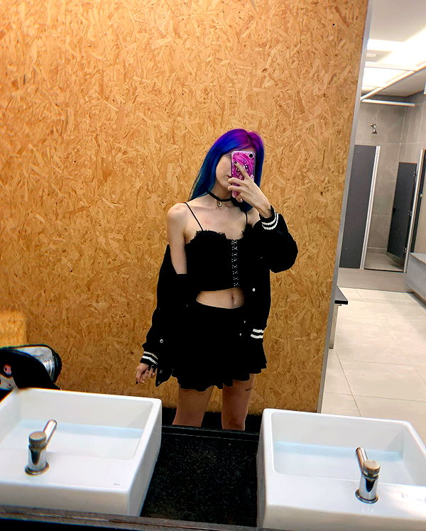 jadelaverne instagram image archive image