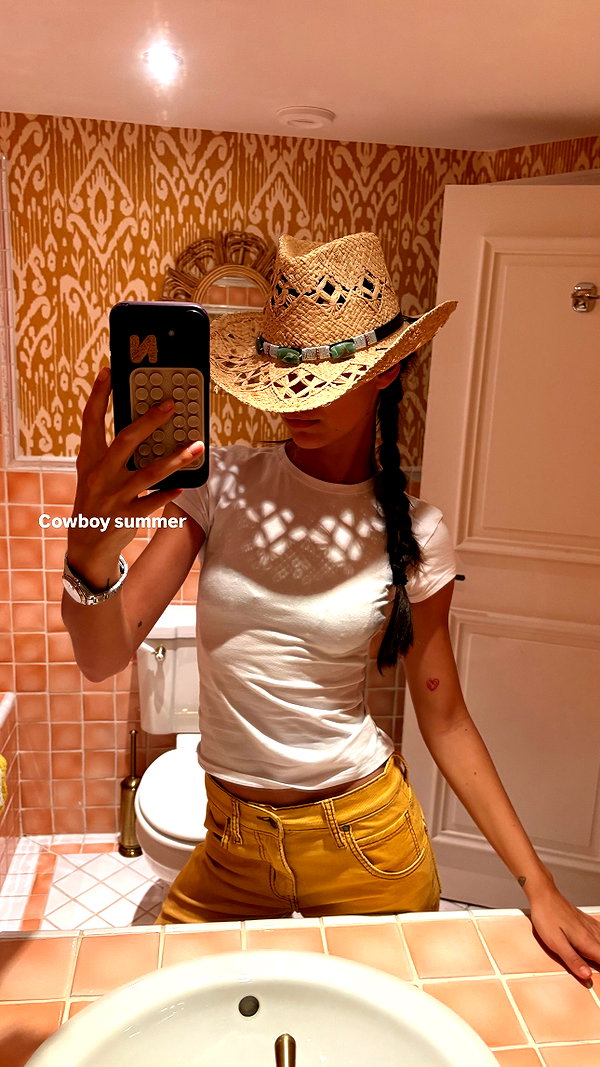 ninastodden instagram image archive image