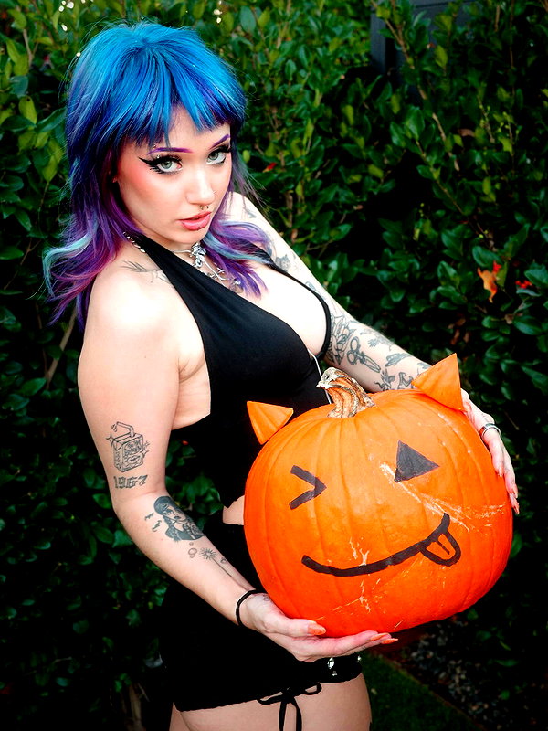 charleygrayyy instagram image archive image