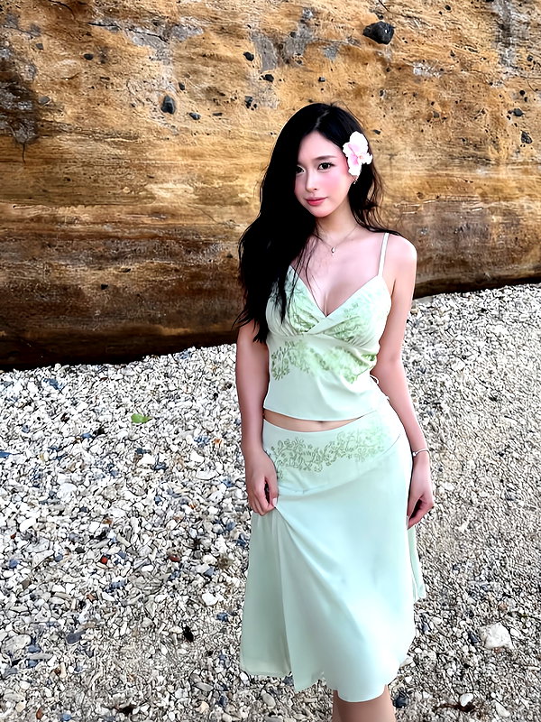 lyhythuedoxinh instagram image archive image