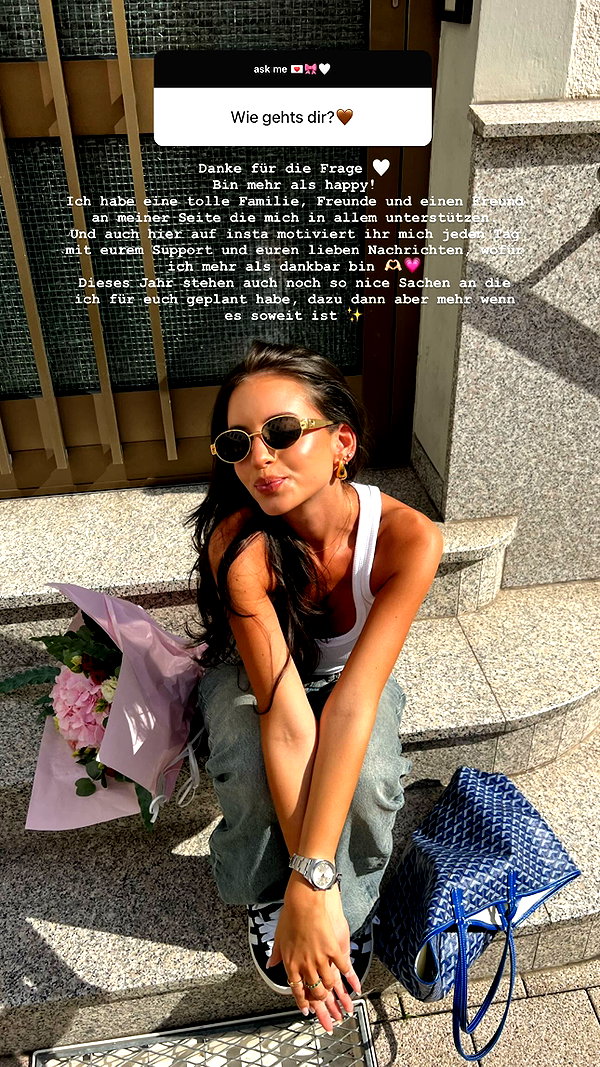 zoeliss instagram image archive image