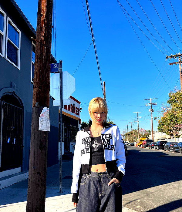 hhh.e_c.v instagram image archive image