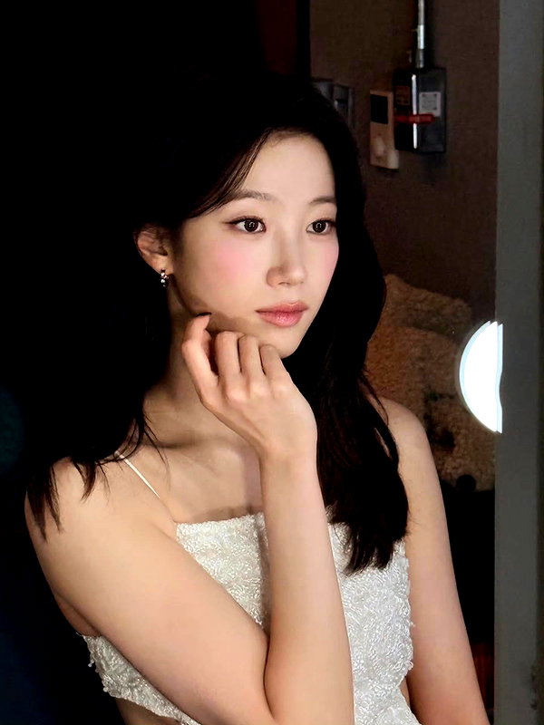 zuhazana instagram image archive image