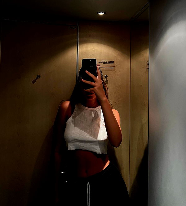 veroni22ka instagram image archive image
