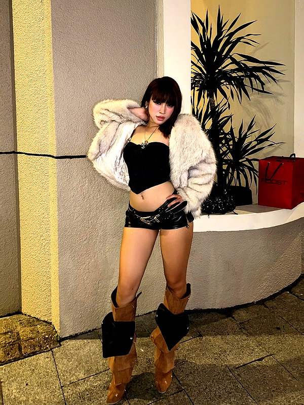 lyhythuedoxinh instagram image archive image