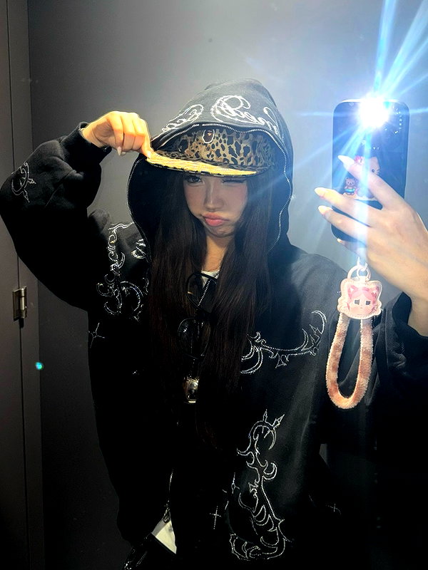 joycee.e instagram image archive image