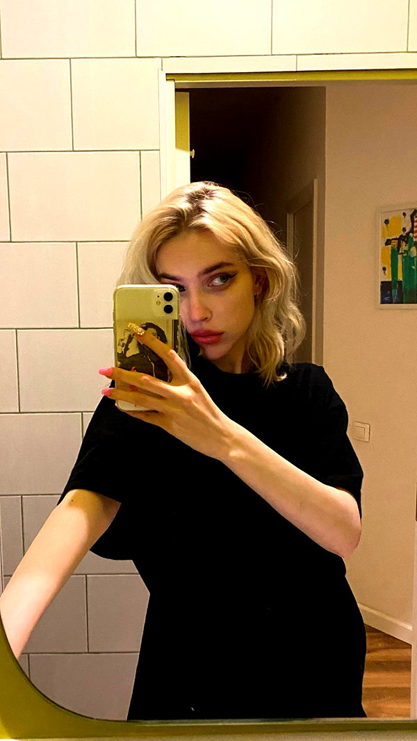 alien.hanna instagram image archive image