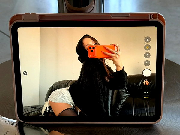 pol_cherie instagram image archive image