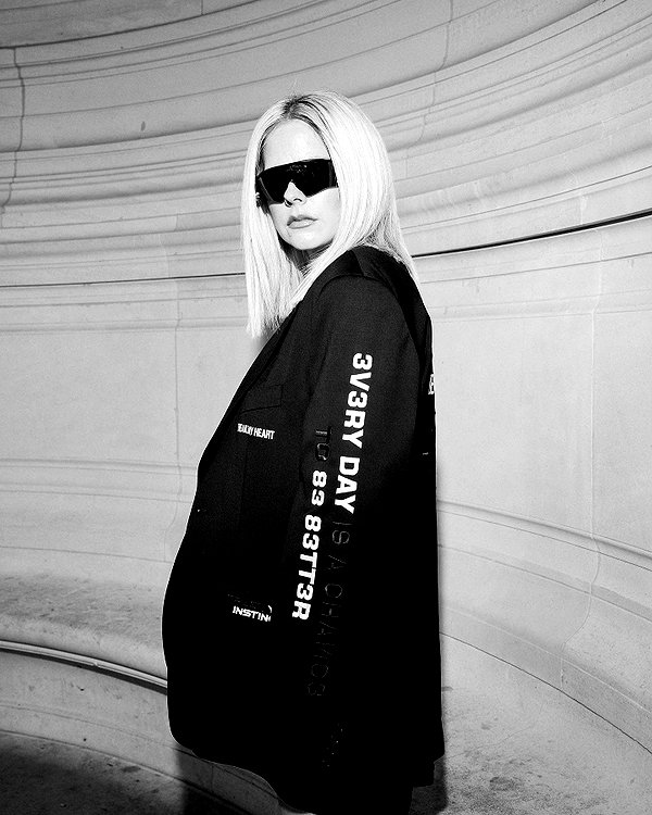 avrillavigne instagram image archive image