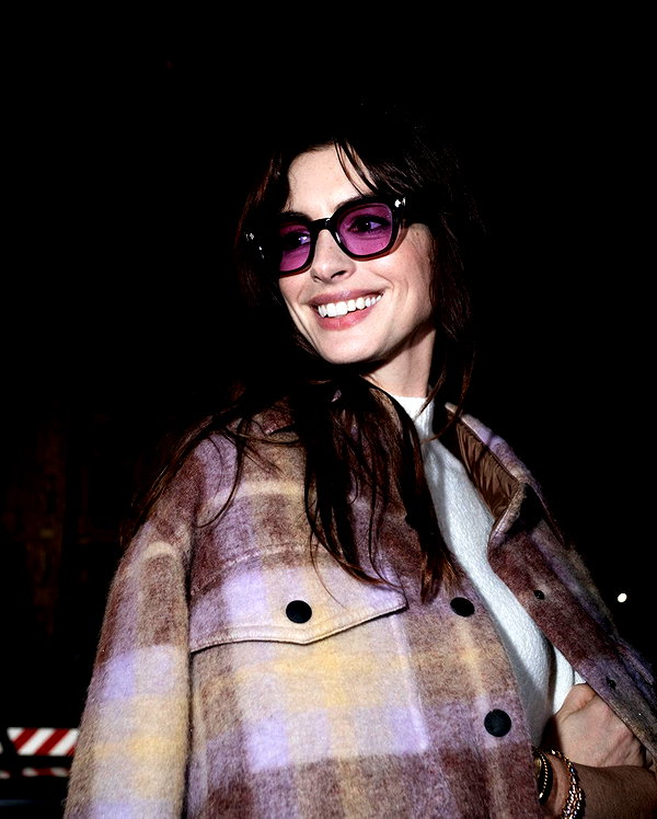 annehathaway instagram image archive image
