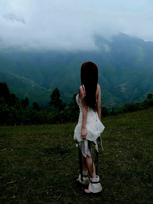 lyhythuedoxinh instagram image archive image