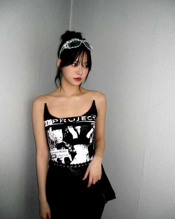 hhh.e_c.v instagram image archive image