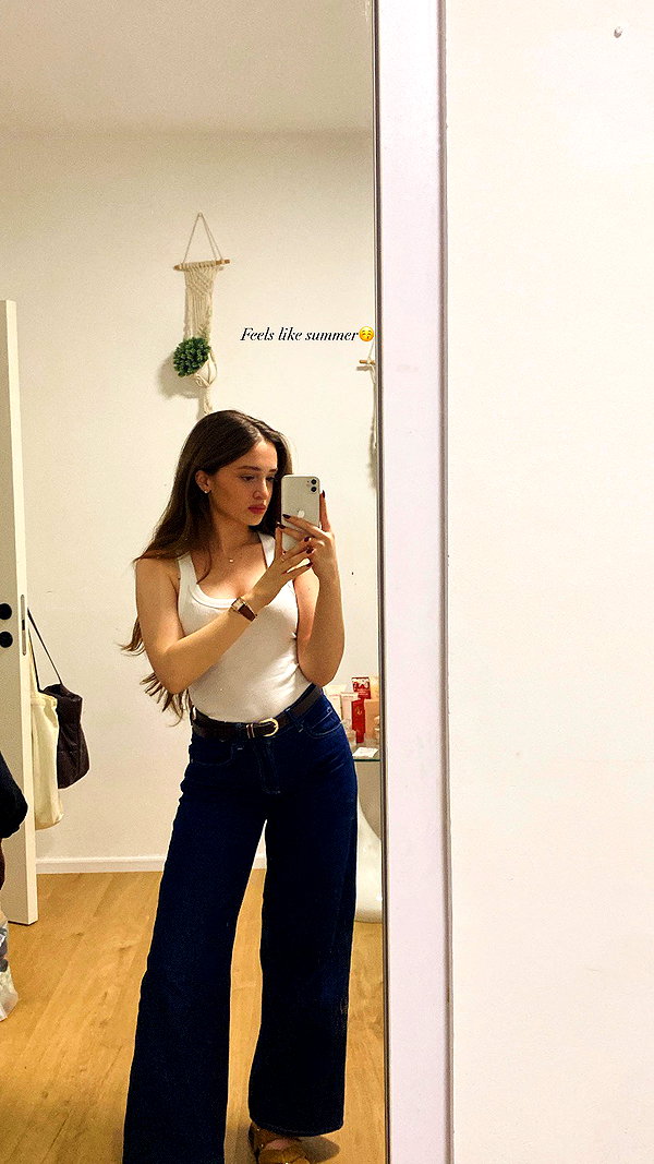 talia_davidov instagram image archive image