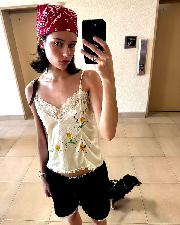reneeebeller instagram image archive image